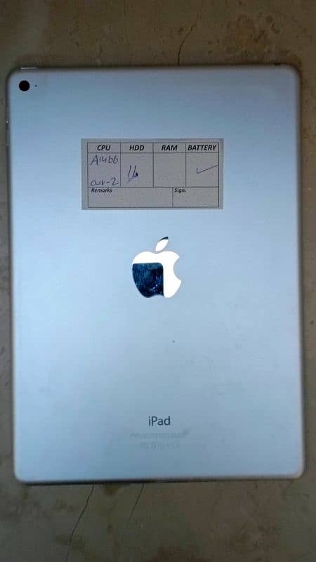 Apple Ipad Air 2 16GB 10/10 with origianal charger Limited Stock 1