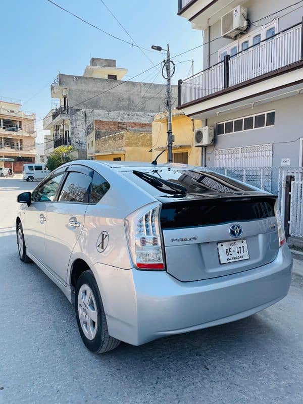 Toyota Prius 2011 0