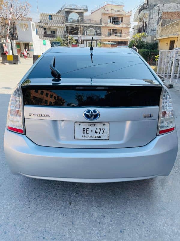 Toyota Prius 2011 2