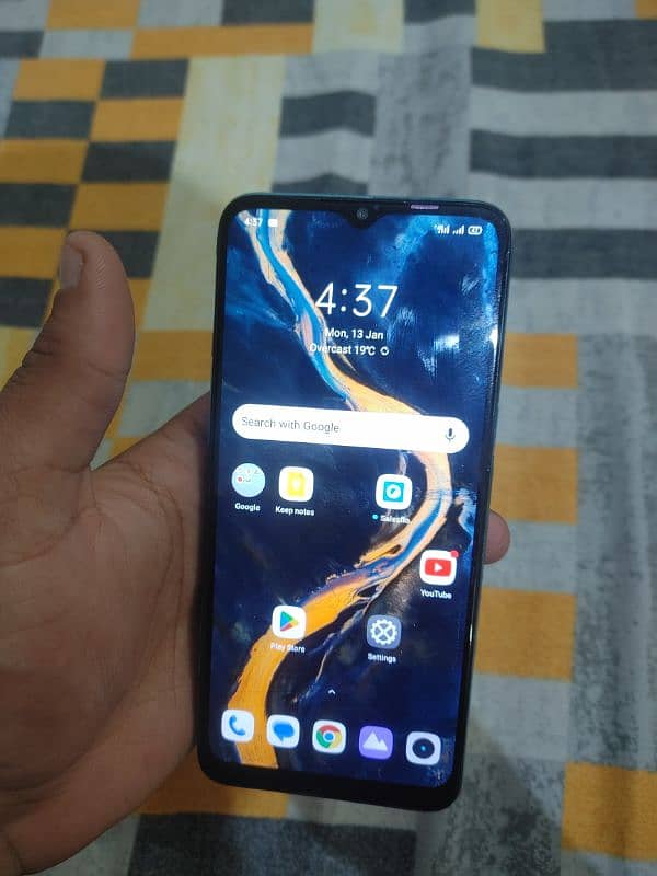 Realme 5i | 4+64 | 8/10 no fault 1