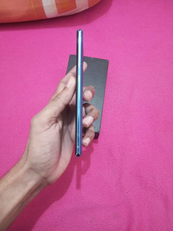 Samsung Note 8 Official pta Approved 4