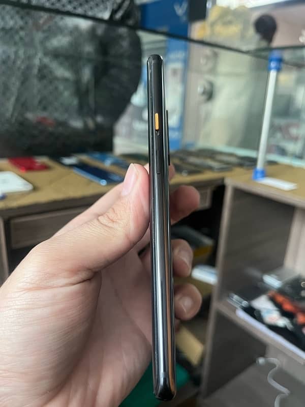 one plus 7T pro 5G 6