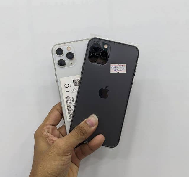 I phone 11 pro  256 gb  Pta approved  Condetion 10/10  85 plus health 0