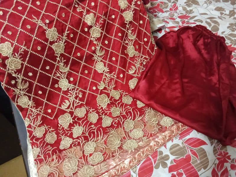 Red Net shirt with TILA karhai 0