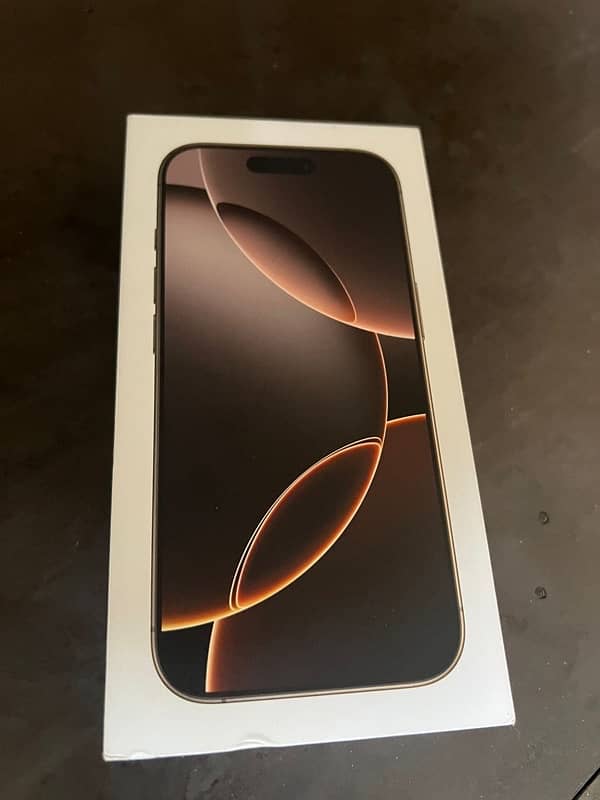 I Phone 16 pro max Desert Titanium 2