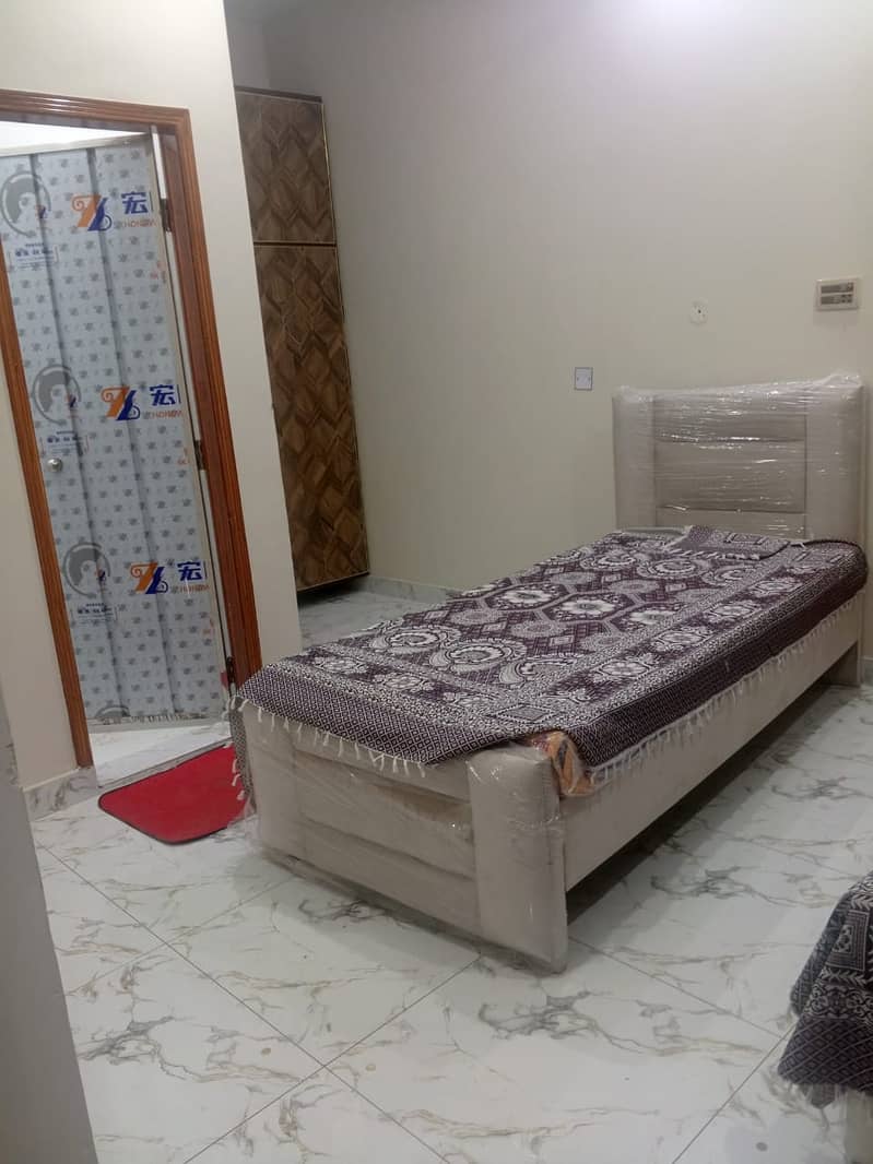 Room available for Girls on rent with Food 0