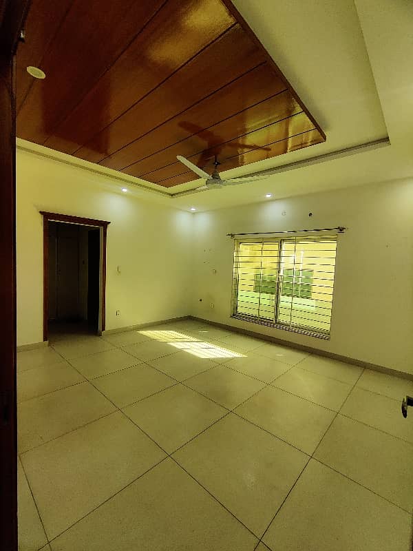 12 Marla Upper Portion House Available. For Rent in G-15 Islamabad. 9