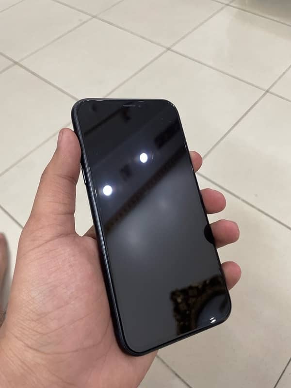 iPhone XR 64 factory unlock 3