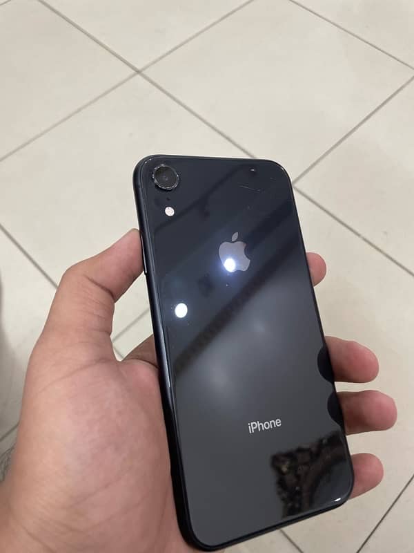 iPhone XR 64 factory unlock 4