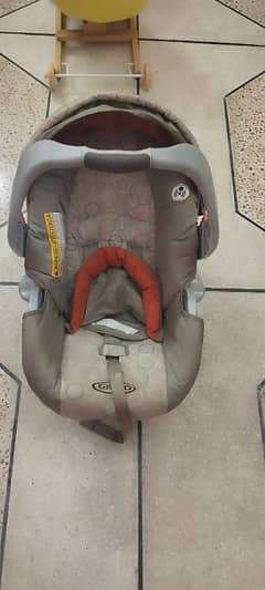 carrycot +carseat