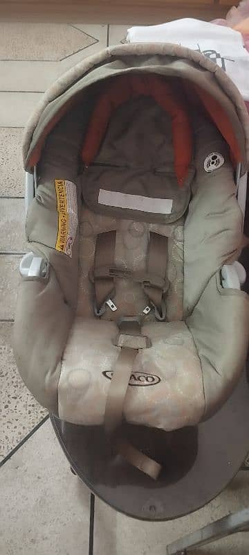 carrycot +carseat 4