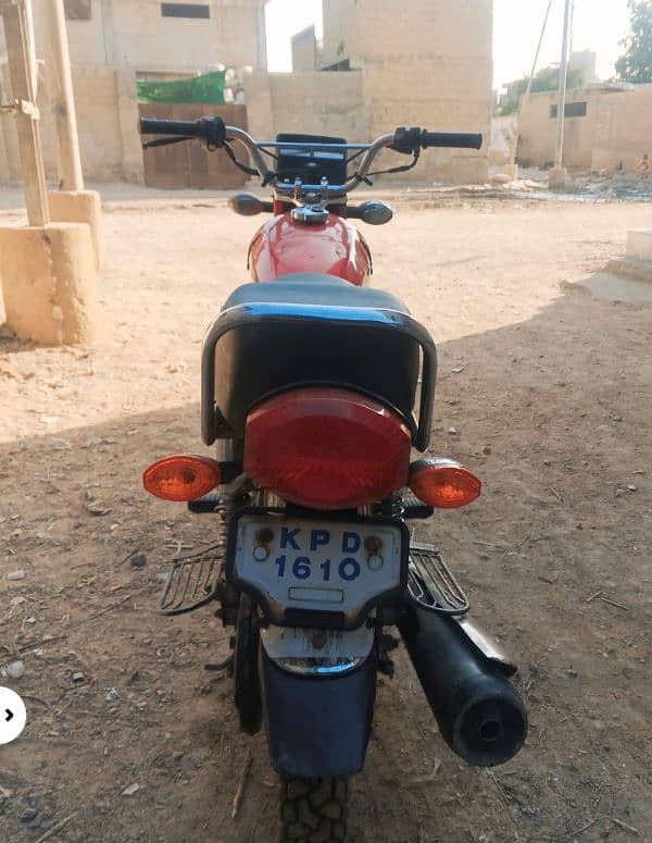 Honda cg 125 2020 model 21 rigester Karachi nomber call no 03476227019 3