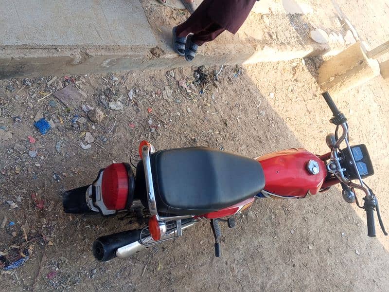 Honda cg 125 2020 model 21 rigester Karachi nomber call no 03476227019 7