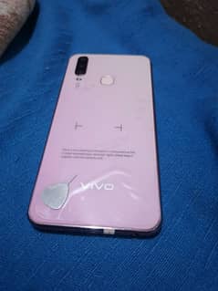 Vivo y17