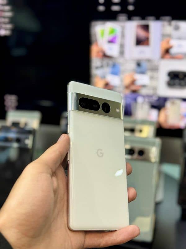 Google Pixel 7 Pro, Pixel 7, Pixel 7a 3