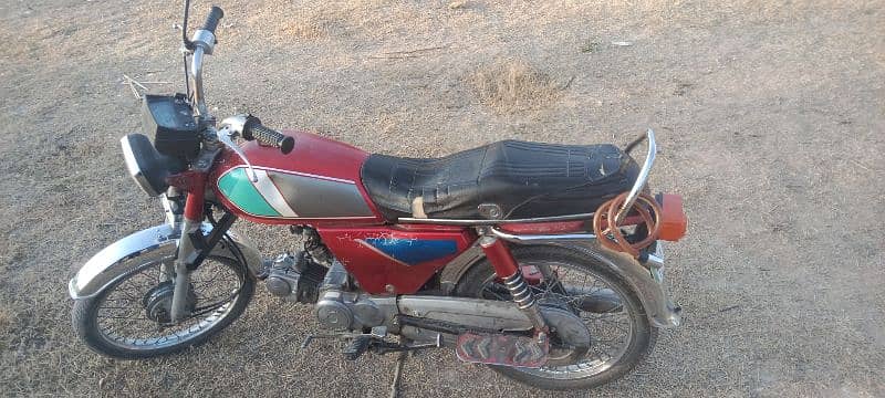 Honda cavntti good condition 1