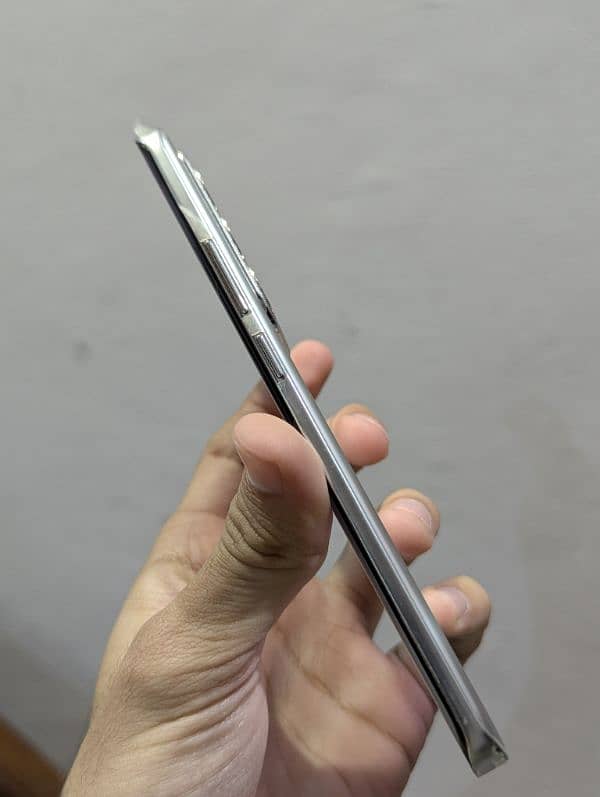 Oppo Reno 12 5g 12/512 3