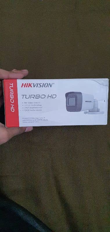 Hikvision Turbo HD Colour Camera 2