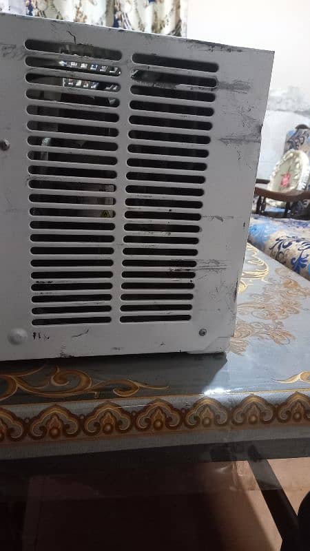 haier 1 10 volt ship ac (half ton ) 3