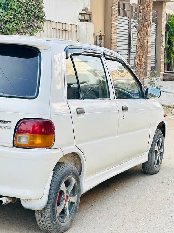 Daihatsu Cuore 2008 5