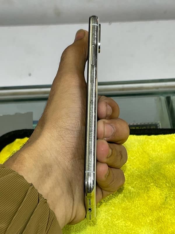 Iphone X Non PTa Factory Unlocked 11