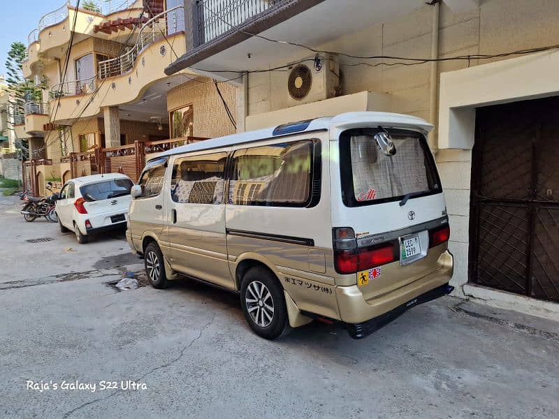 HiAce baxa 3