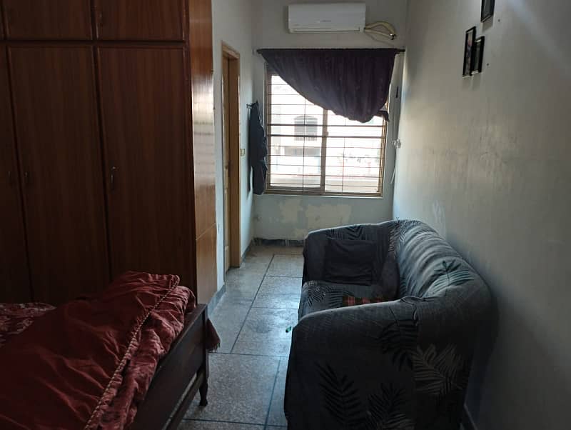 12 marla upper portion available for rent in johar town 7