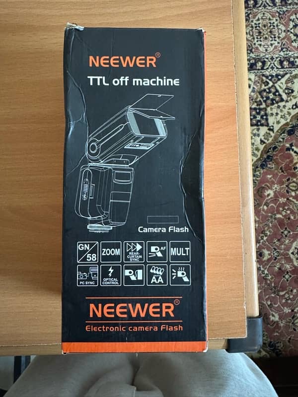 NEEWER Electronic Camera Flash 5