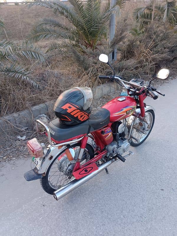 yamaha yb 100 , 2008 2 stroke , exchng suzuki 70 honda 2