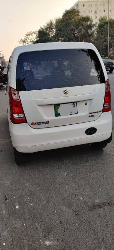 Suzuki Wagon R 2017 13