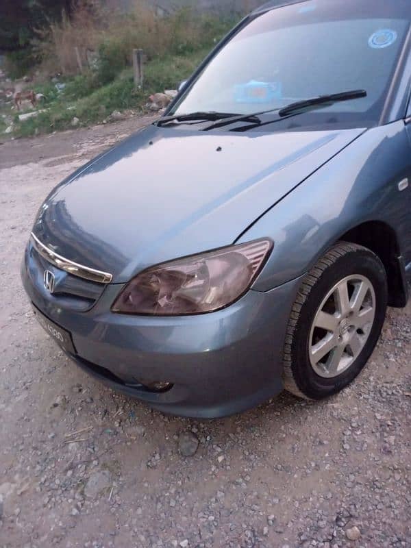 Honda Civic Prosmetic 2005 4