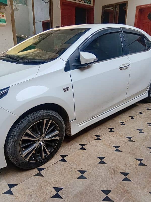 Toyota Corolla Altis 2018 1