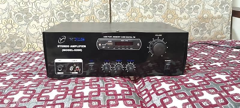 home theater speaker ampli good condition new 10