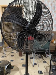 Pak Fan Full Size - Used - Achhi Condition