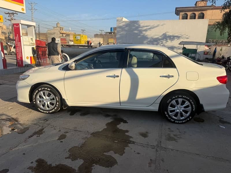 Toyota Corolla XLI 2011 converted to GLI 3