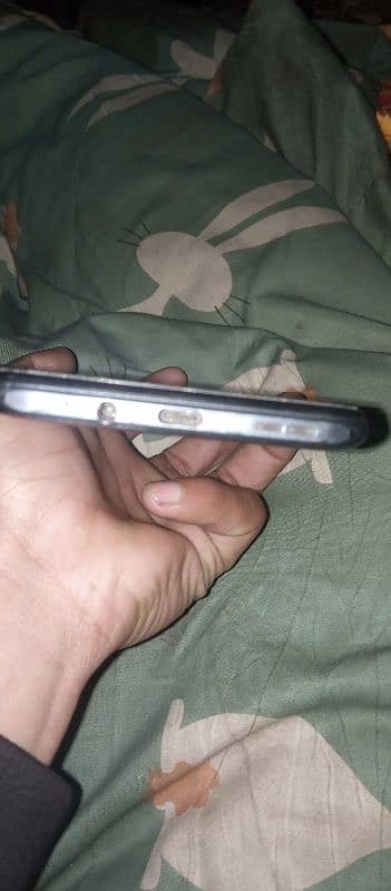 infinix hot 12 play 4/64 condition 10/9 2