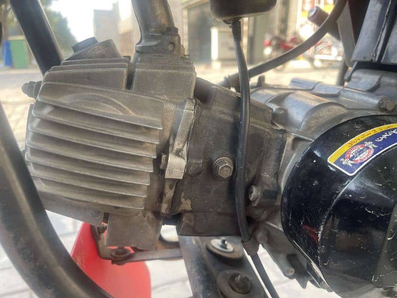 honda pridor 100 CC for sale total genuine seal pack engine 10/10 8