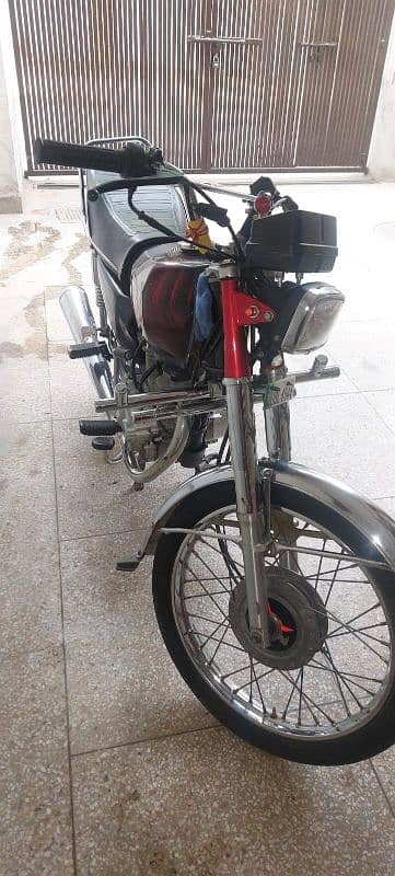 i want to sale  honda 125 1