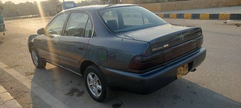 Toyota Corolla XE 1999 5