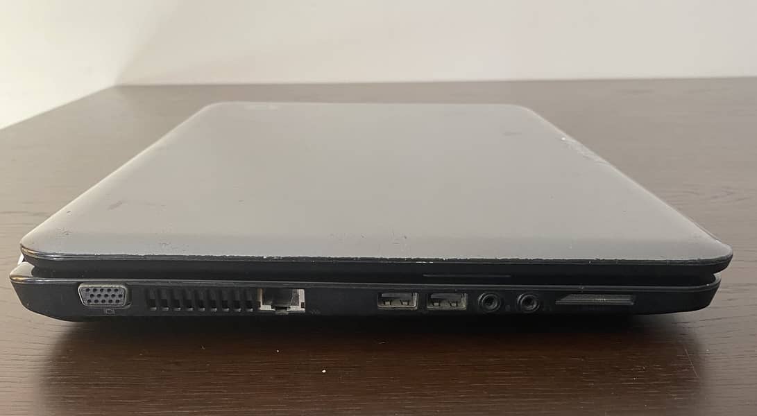 HP 2000-BF69WM Laptop PC 5