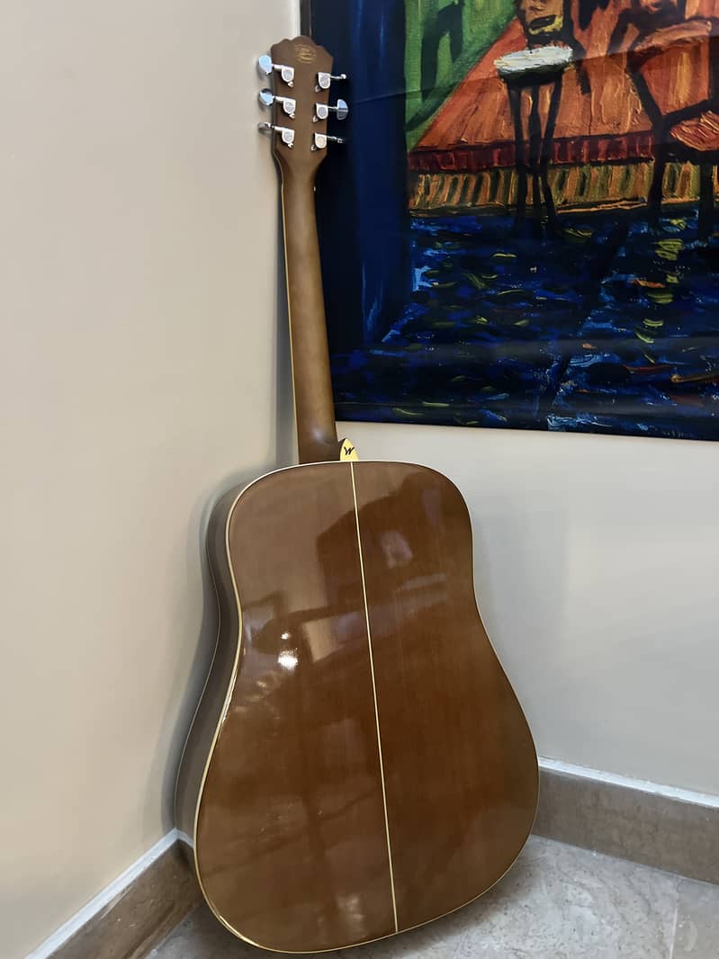 Original Washburn Acoustic Guitar made from Chicago. 1