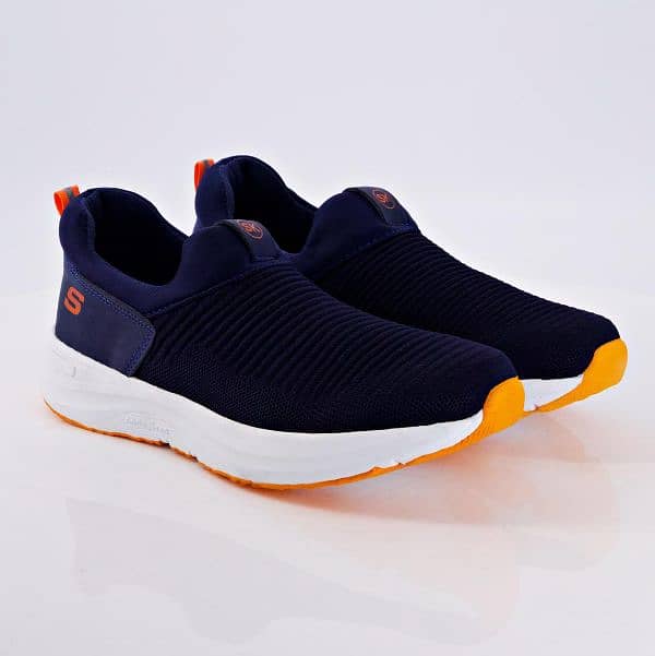 Shoes / Men shoes / Men joggars / Sneakers 1