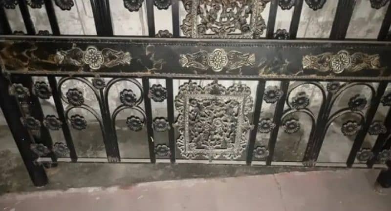 Pure Iron Bed Set 3