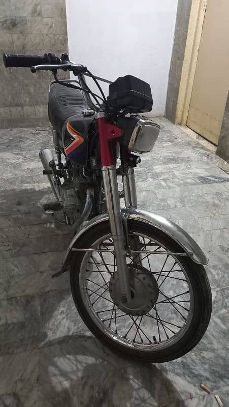 Honda CG 125 2015 model punjab number 1