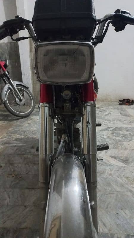 Honda CG 125 2015 model punjab number 11