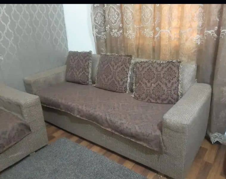 sofa set urgently sale 2