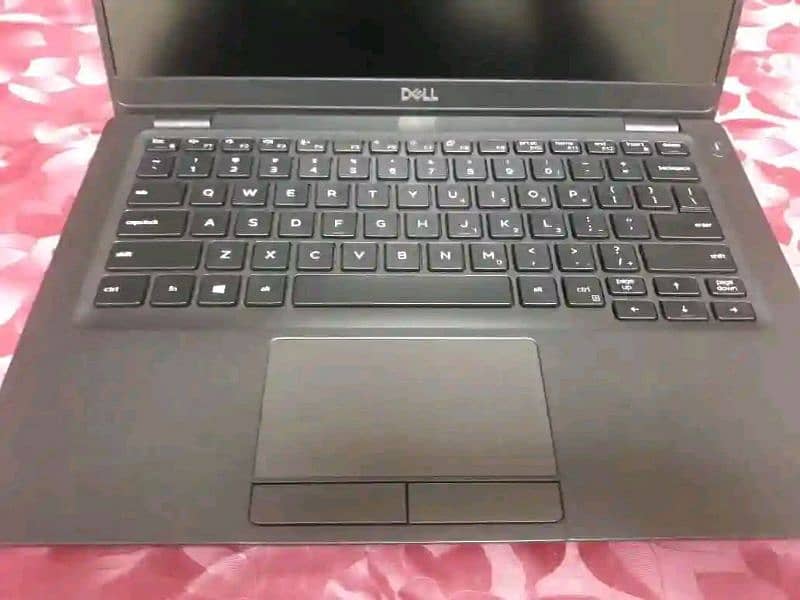 Dell Latitude 5300 5