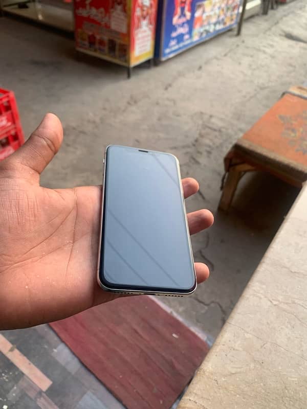 iPhone X 64gb factory unlock waterpack 0