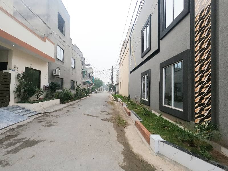 5 Marla House Is Available For Sale In Nasheman-e-Iqbal Phase 2 Block B Lahore 6