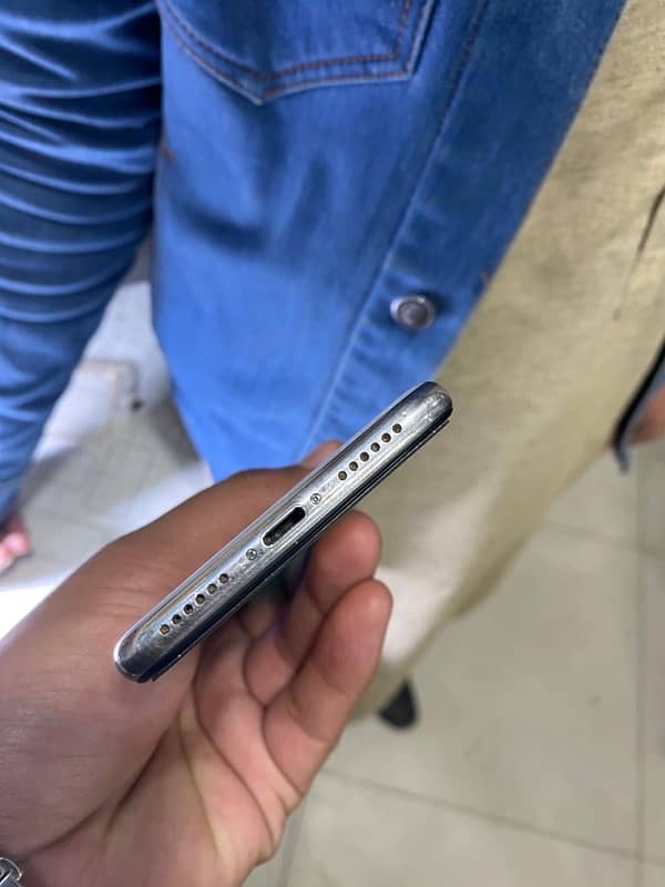 iPhone X pta approved 256 gb 4